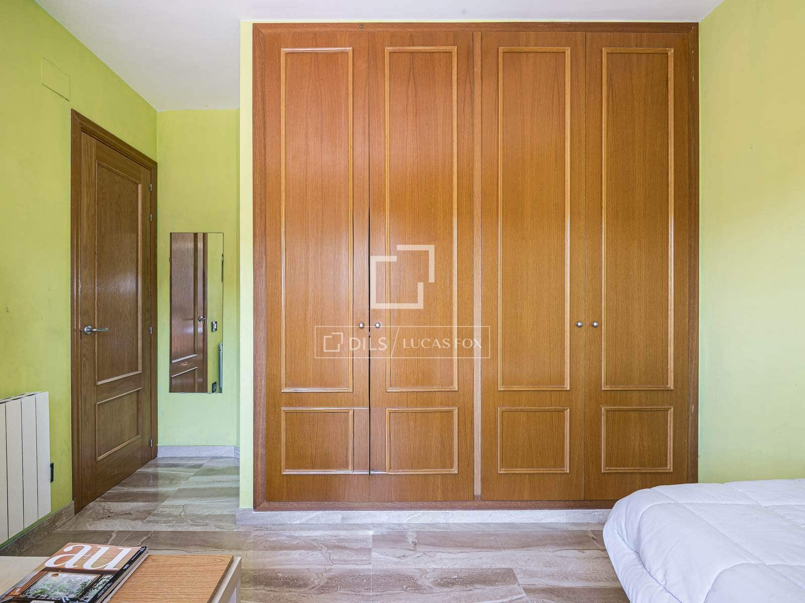 5 slaapkamer Villa te koop in Mira-Sol met zwembad garage - € 1.245.000 (Ref: 9863749)