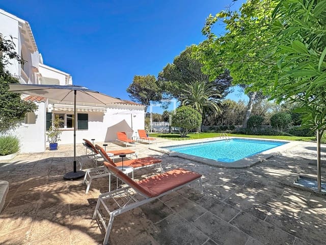 7 chambre Villa/Maison à vendre à Es Castell avec piscine garage - 1 985 000 € (Ref: 9863751)