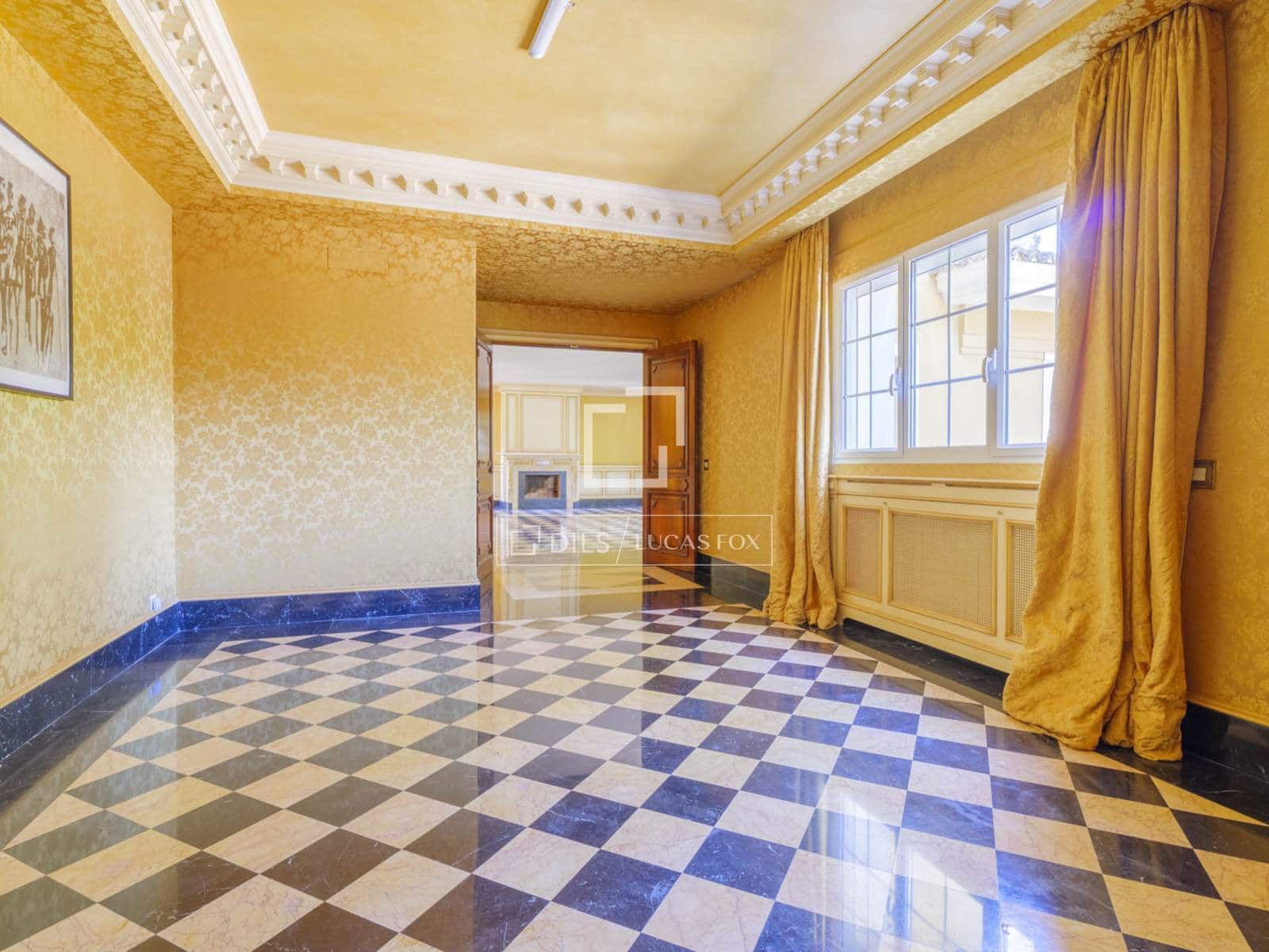 7 sypialnia Willa na sprzedaż w Pozuelo de Alarcon z basenem garażem - 3 900 000 € (Ref: 9863752)