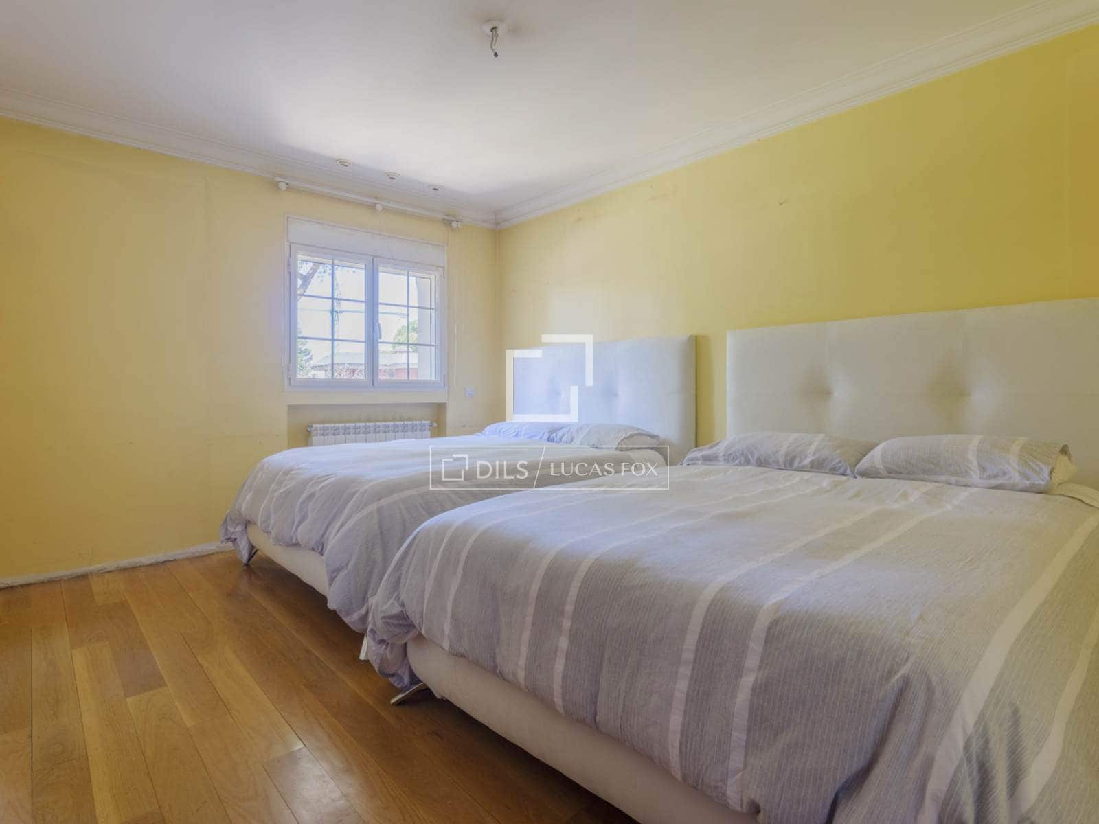 7 sypialnia Willa na sprzedaż w Pozuelo de Alarcon z basenem garażem - 3 900 000 € (Ref: 9863752)