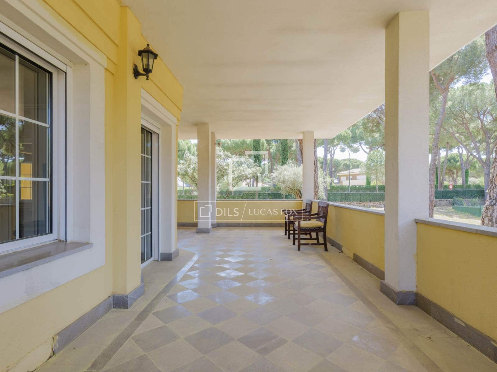 7 sypialnia Willa na sprzedaż w Pozuelo de Alarcon z basenem garażem - 3 900 000 € (Ref: 9863752)