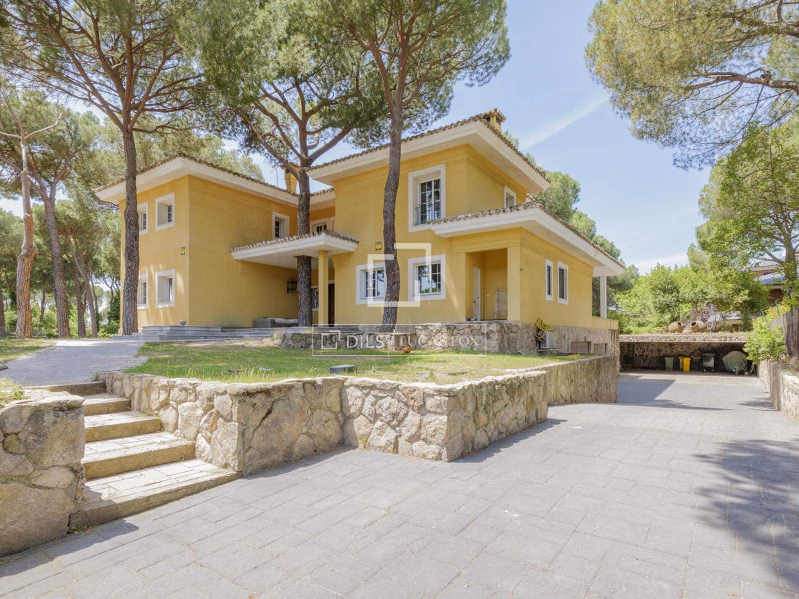 7 sypialnia Willa na sprzedaż w Pozuelo de Alarcon z basenem garażem - 3 900 000 € (Ref: 9863752)