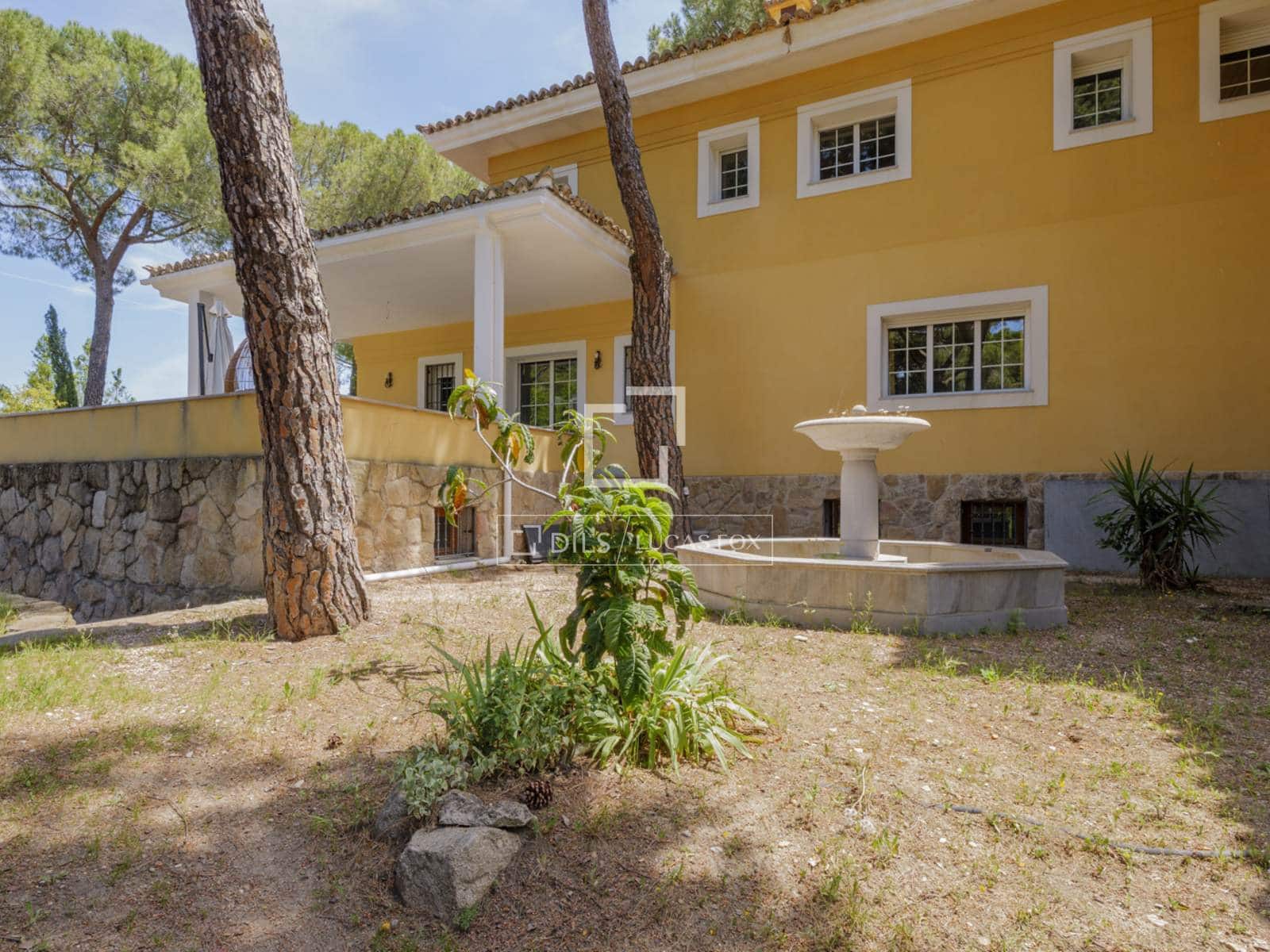 7 sypialnia Willa na sprzedaż w Pozuelo de Alarcon z basenem garażem - 3 900 000 € (Ref: 9863752)
