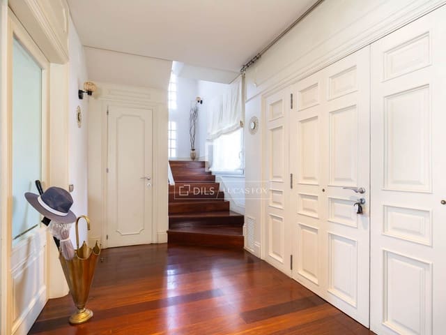 3 sypialnia Willa na sprzedaż w Sant Just Desvern z basenem garażem - 2 150 000 € (Ref: 9863753)