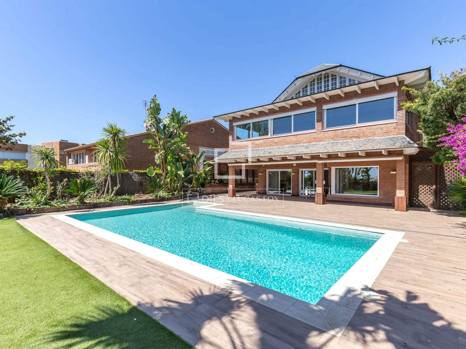 3 sypialnia Willa na sprzedaż w Sant Just Desvern z basenem garażem - 2 150 000 € (Ref: 9863753)