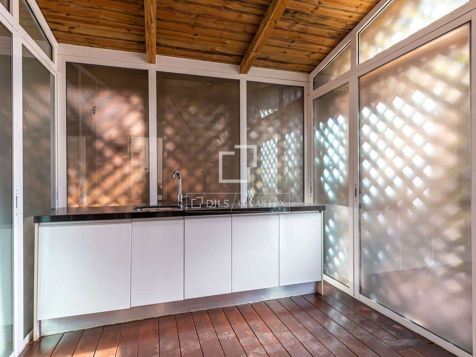 3 sypialnia Willa na sprzedaż w Sant Just Desvern z basenem garażem - 2 150 000 € (Ref: 9863753)