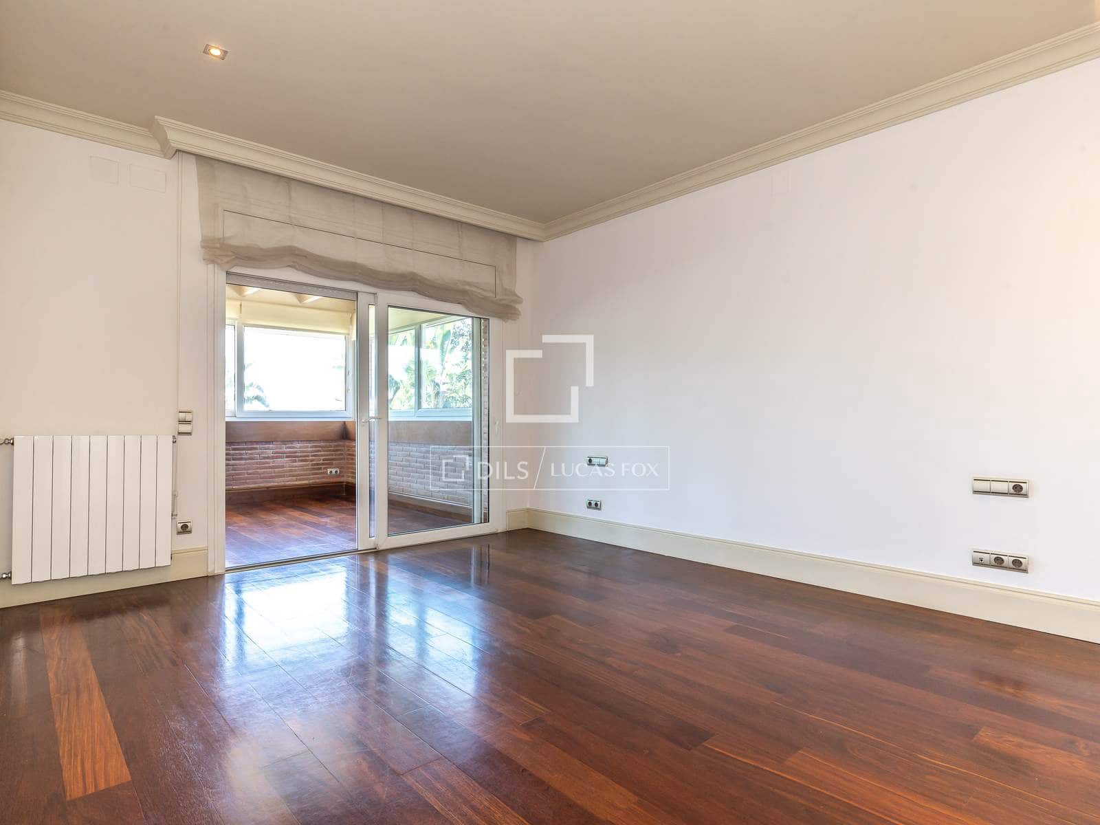 3 sypialnia Willa na sprzedaż w Sant Just Desvern z basenem garażem - 2 150 000 € (Ref: 9863753)
