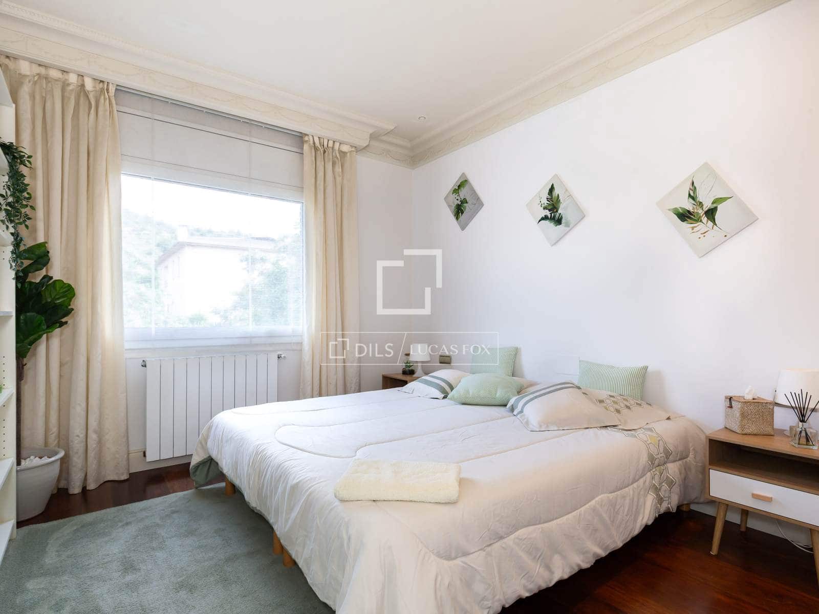 3 sypialnia Willa na sprzedaż w Sant Just Desvern z basenem garażem - 2 150 000 € (Ref: 9863753)