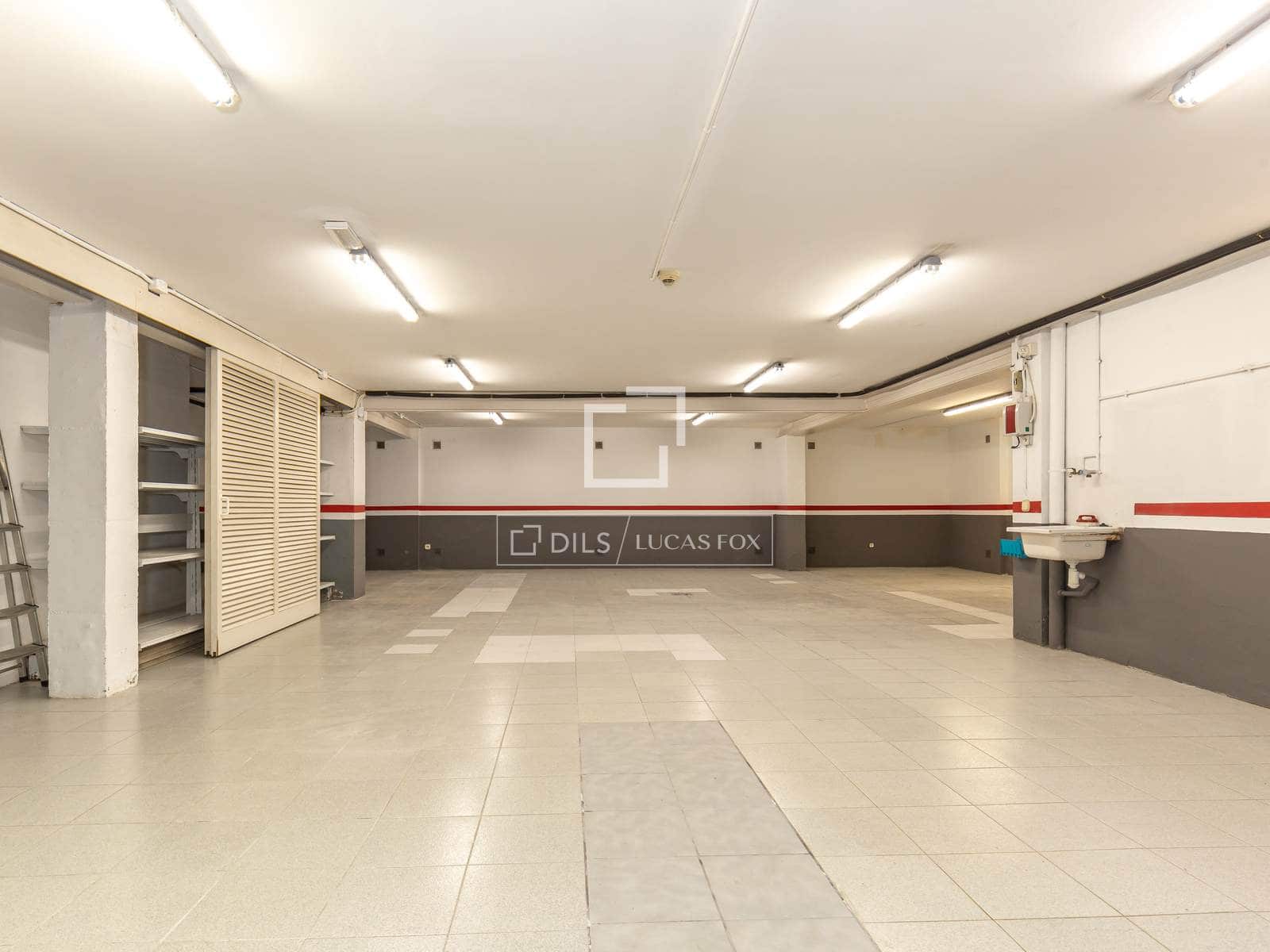 3 sypialnia Willa na sprzedaż w Sant Just Desvern z basenem garażem - 2 150 000 € (Ref: 9863753)