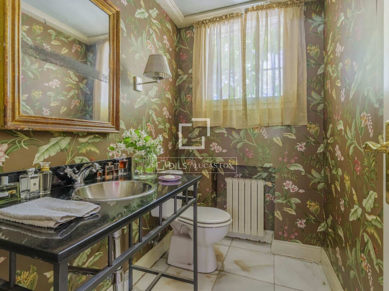 Chalet de 6 habitaciones en Pozuelo de Alarcón en venta con piscina garaje - 3.950.000 € (Ref: 9863755)