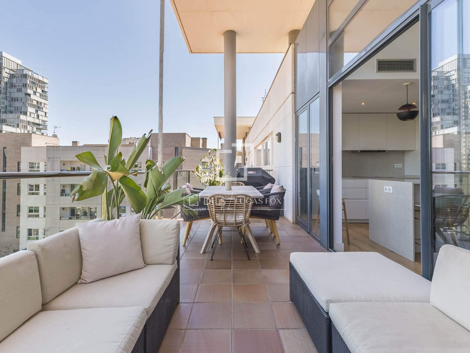 3 soveværelse Lejlighed til salg i Barcelona by med swimmingpool garage - € 1.200.000 (Ref: 9865921)