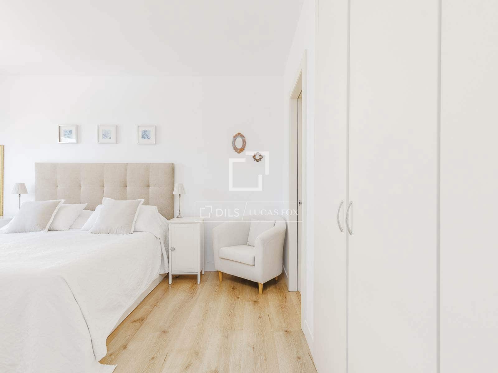 3 soveværelse Lejlighed til salg i Barcelona by med swimmingpool garage - € 1.200.000 (Ref: 9865921)