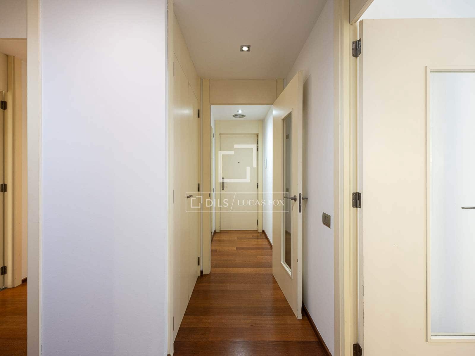 2 makuuhuone Huoneisto vuokrattavana paikassa Barcelona kaupunki - 2 800 € (Ref: 9865923)