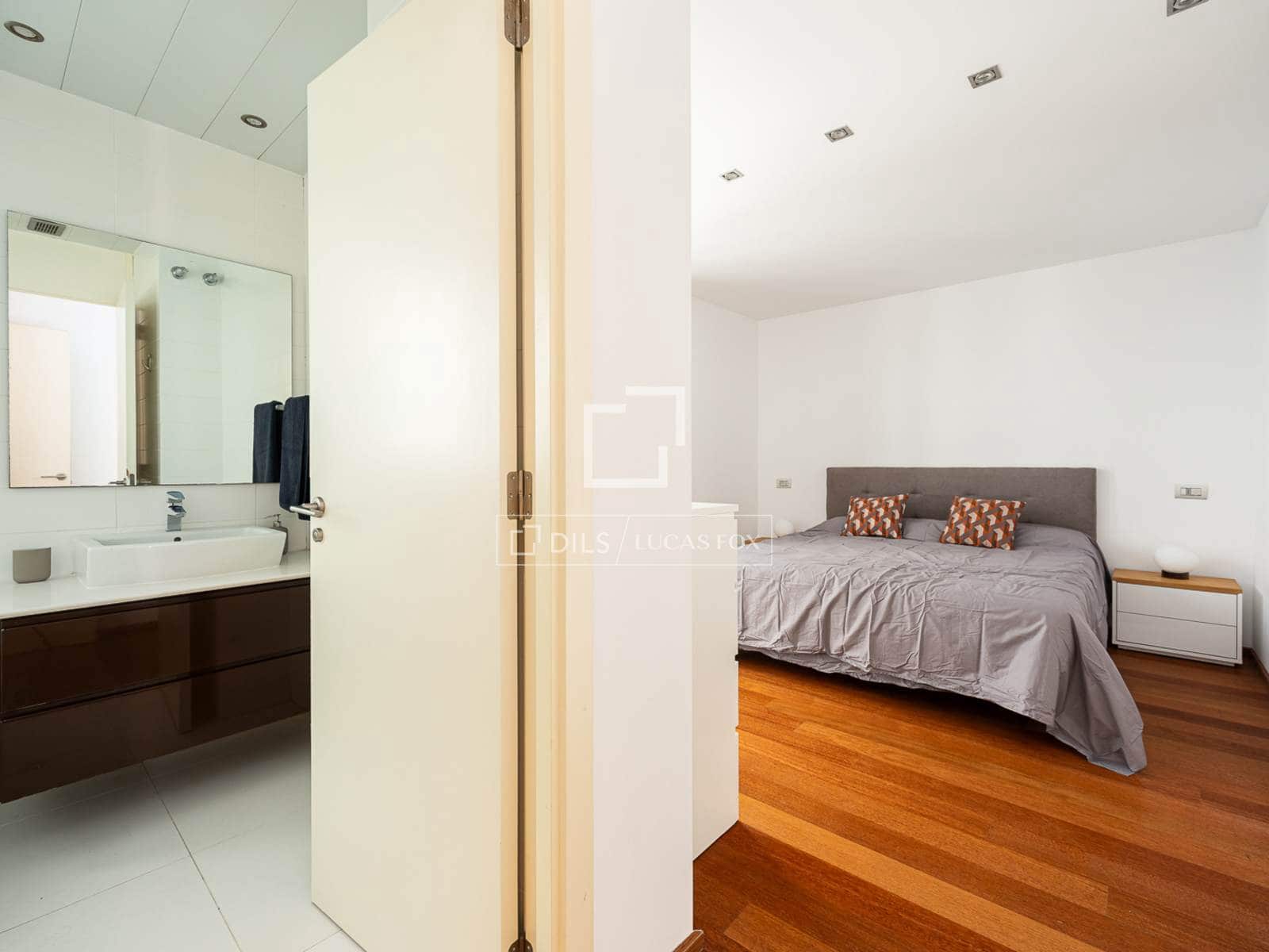 2 makuuhuone Huoneisto vuokrattavana paikassa Barcelona kaupunki - 2 800 € (Ref: 9865923)