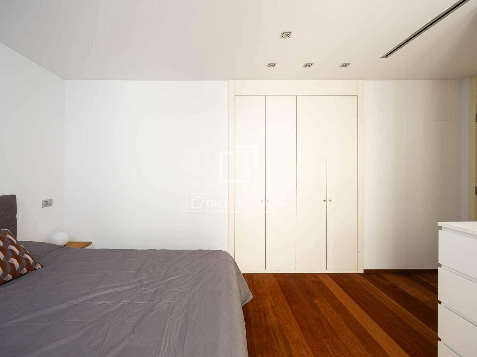 2 makuuhuone Huoneisto vuokrattavana paikassa Barcelona kaupunki - 2 800 € (Ref: 9865923)