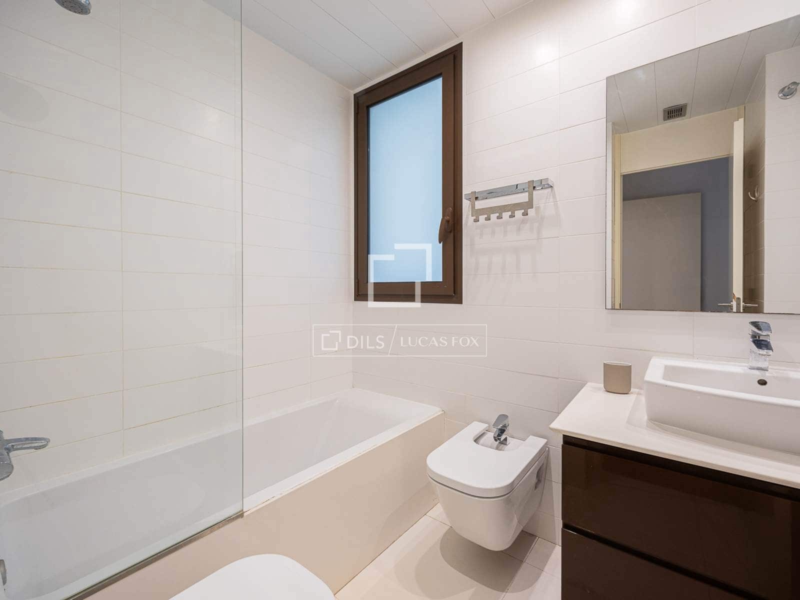 2 makuuhuone Huoneisto vuokrattavana paikassa Barcelona kaupunki - 2 800 € (Ref: 9865923)