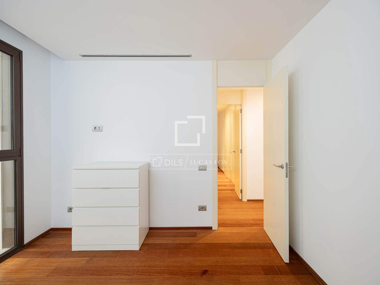 2 makuuhuone Huoneisto vuokrattavana paikassa Barcelona kaupunki - 2 800 € (Ref: 9865923)
