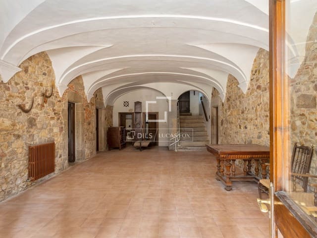 17 sypialnia Finka/Dom wiejski na sprzedaż w Llagostera z basenem garażem - 1 450 000 € (Ref: 9866035)