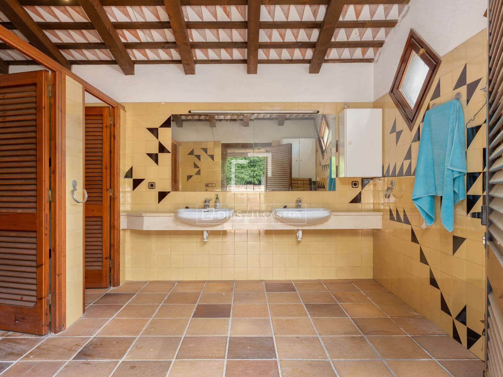 17 bedroom Finca/Country House for sale in Llagostera with pool garage - € 1,450,000 (Ref: 9866035)