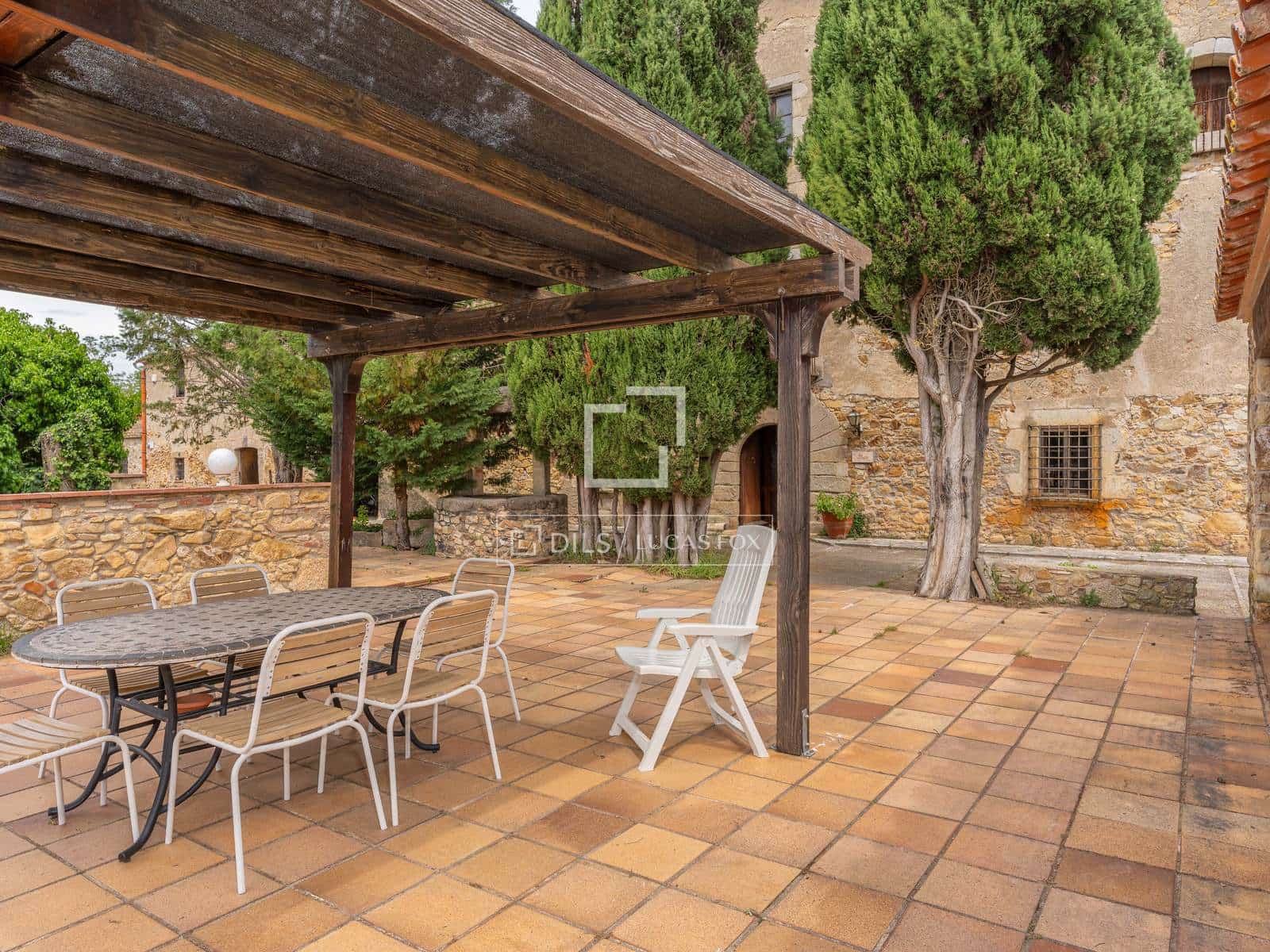 17 bedroom Finca/Country House for sale in Llagostera with pool garage - € 1,450,000 (Ref: 9866035)