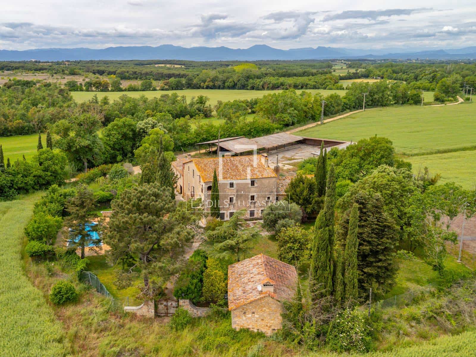 17 bedroom Finca/Country House for sale in Llagostera with pool garage - € 1,450,000 (Ref: 9866035)
