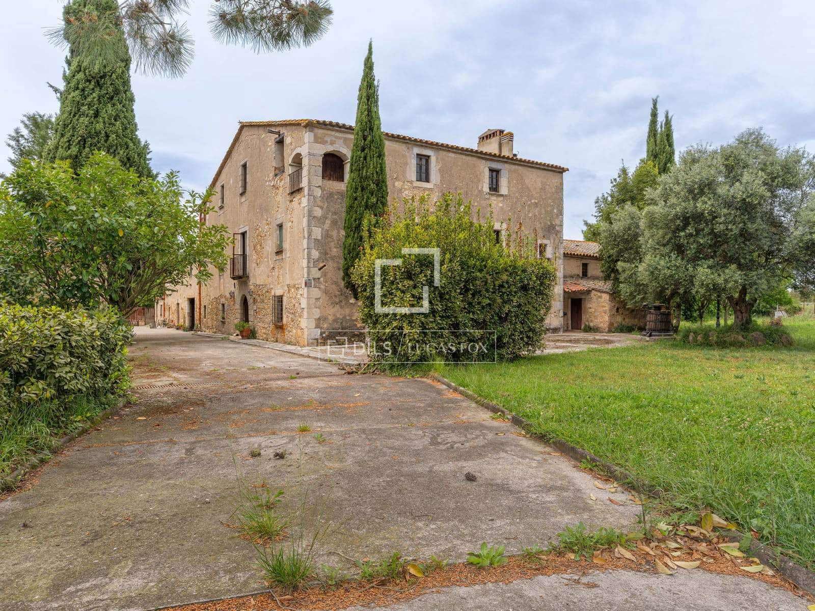 17 bedroom Finca/Country House for sale in Llagostera with pool garage - € 1,450,000 (Ref: 9866035)