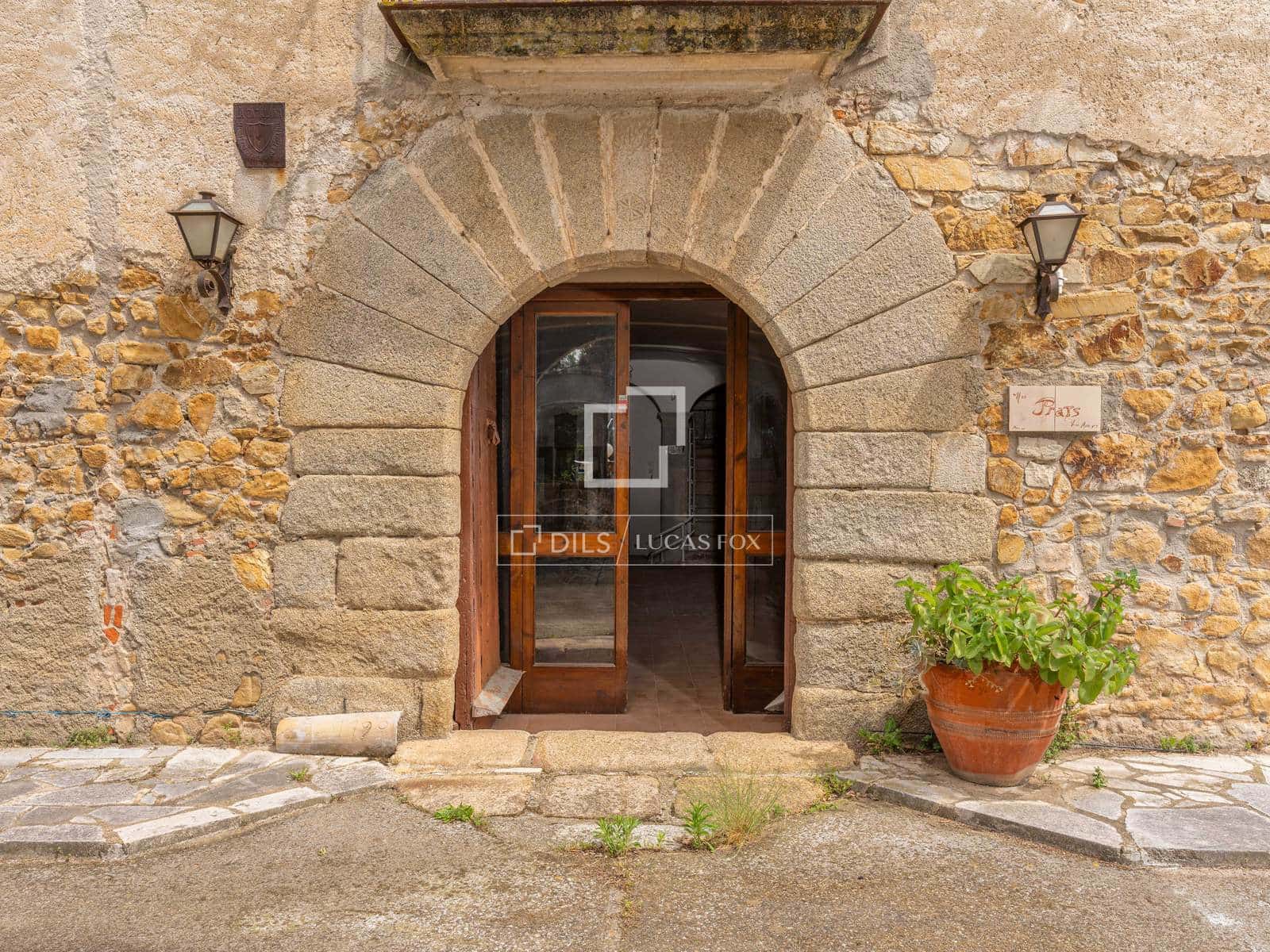 17 bedroom Finca/Country House for sale in Llagostera with pool garage - € 1,450,000 (Ref: 9866035)