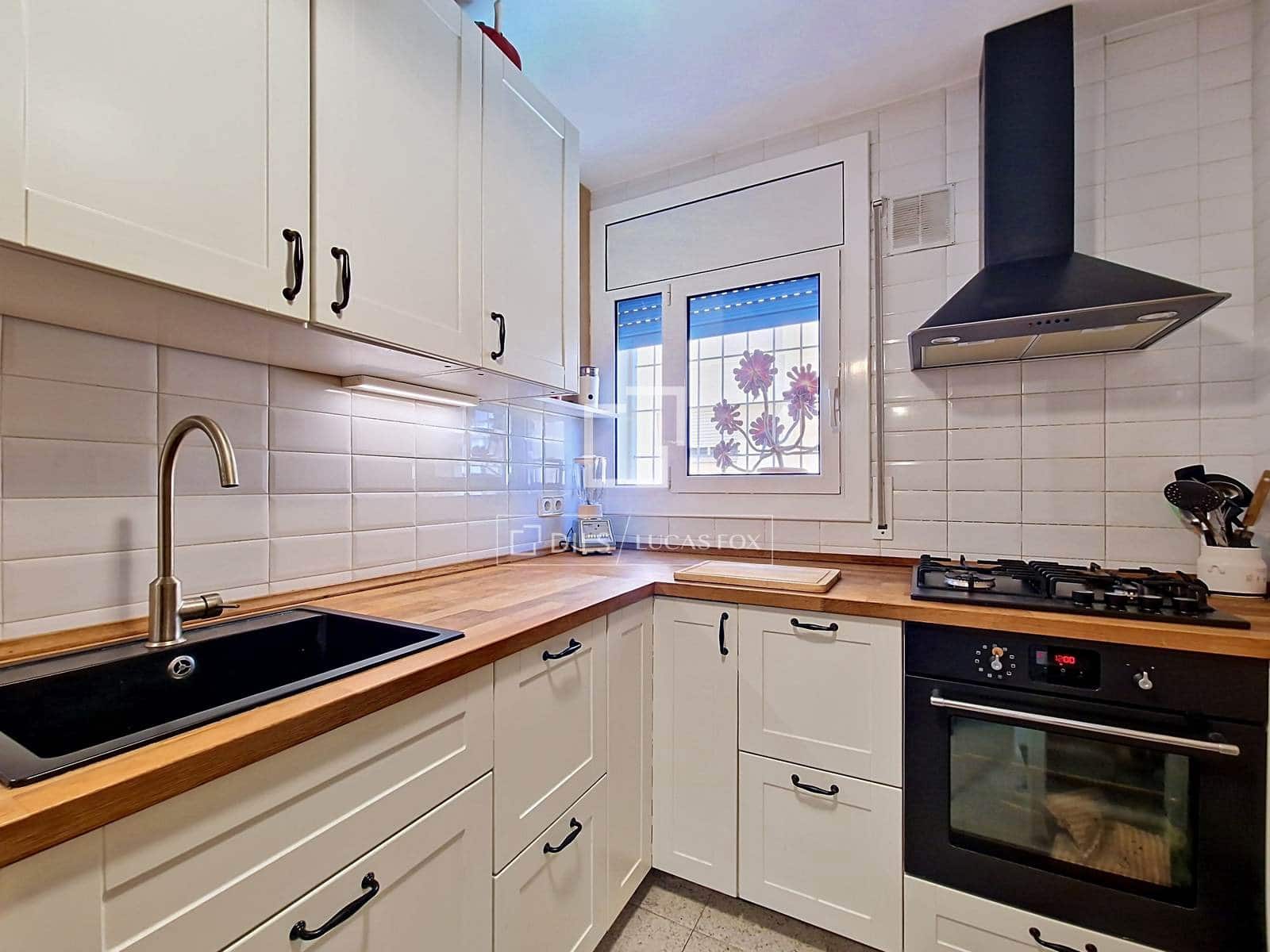 3 sypialnia Apartament na sprzedaż w Vilanova i la Geltru z garażem - 436 000 € (Ref: 9866037)