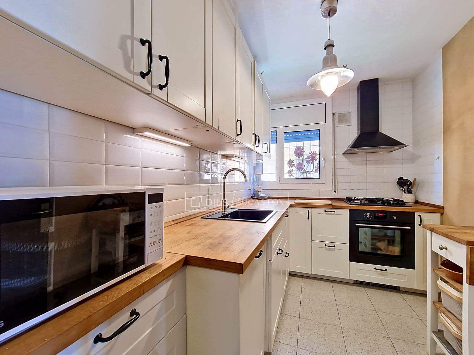 3 sypialnia Apartament na sprzedaż w Vilanova i la Geltru z garażem - 436 000 € (Ref: 9866037)