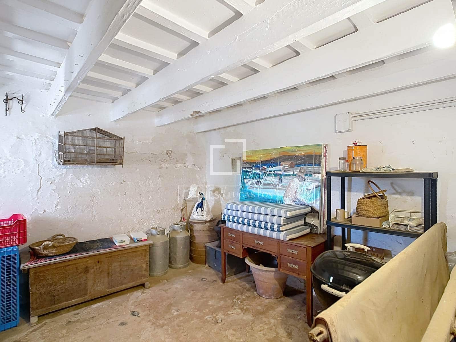 8 slaapkamer Finca/Landhuis te koop in Ciutadella de Menorca met garage - € 4.200.000 (Ref: 9866038)