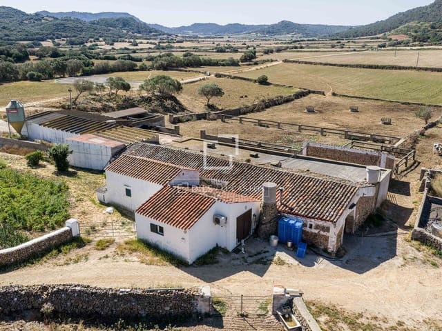 8 bedroom Finca/Country House for sale in Ciutadella de Menorca with garage - € 4,200,000 (Ref: 9866038)