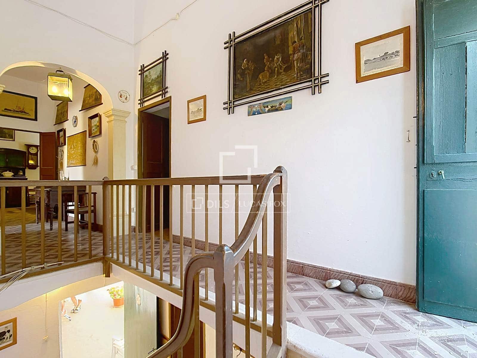 8 slaapkamer Finca/Landhuis te koop in Ciutadella de Menorca met garage - € 4.200.000 (Ref: 9866038)