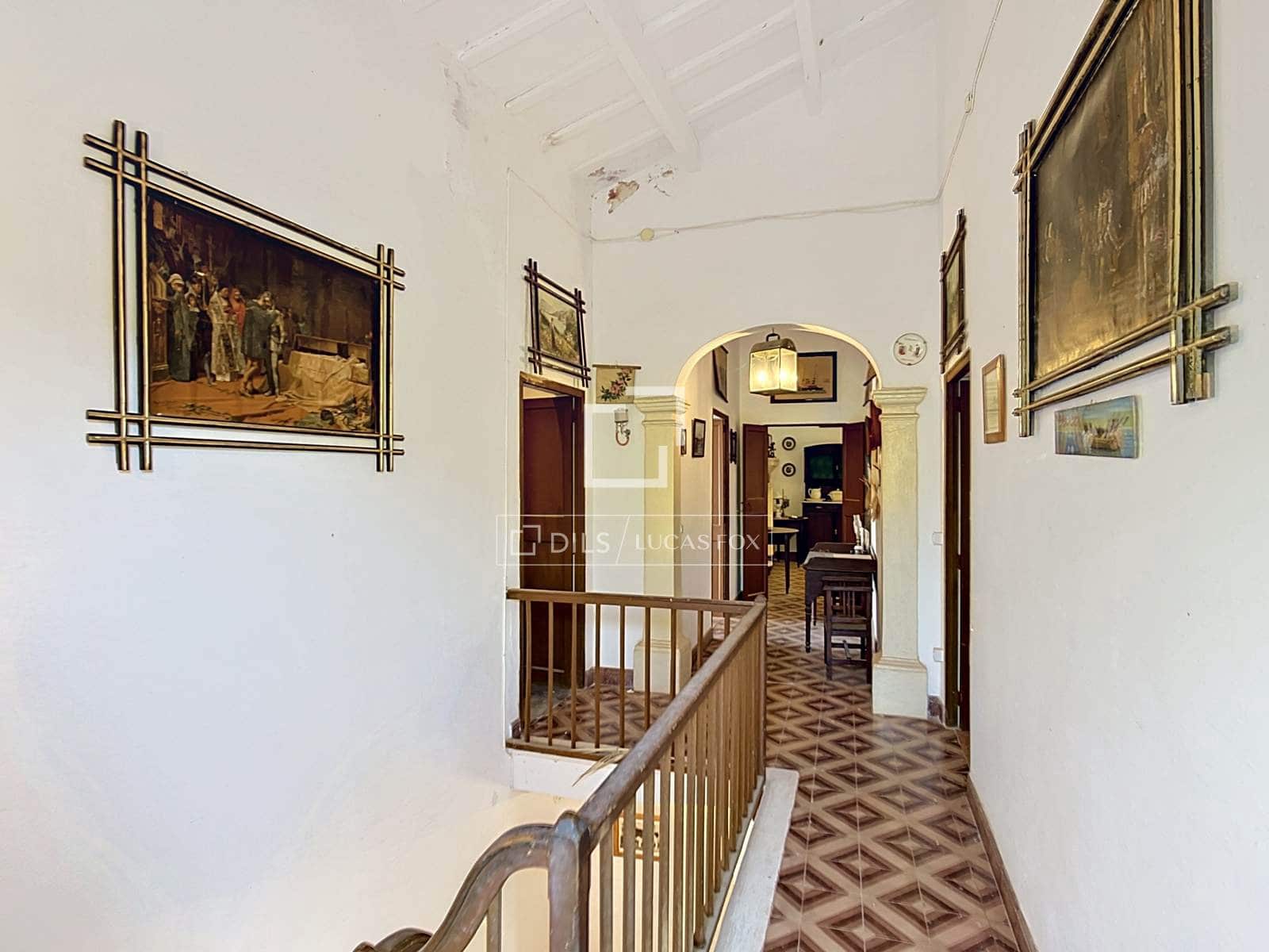 8 slaapkamer Finca/Landhuis te koop in Ciutadella de Menorca met garage - € 4.200.000 (Ref: 9866038)
