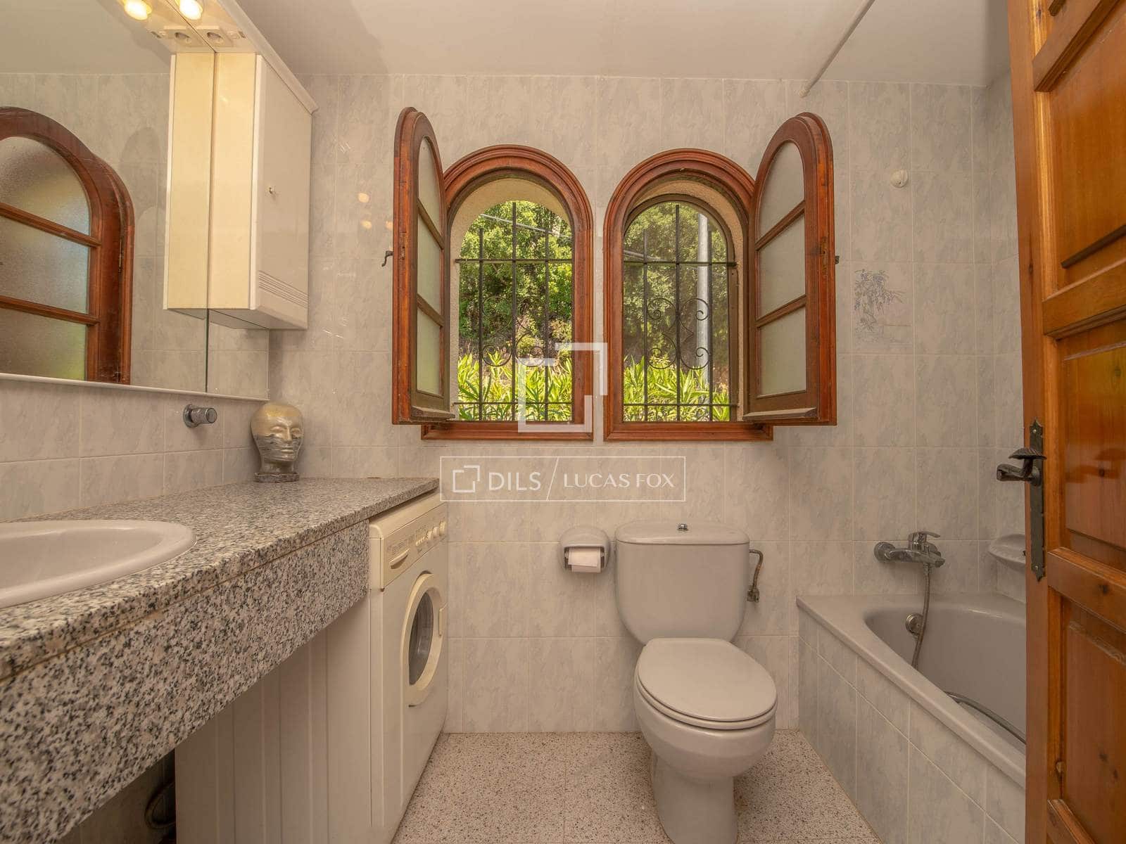 6 soveværelse Villa til salg i Calonge i Sant Antoni med swimmingpool garage - € 700.000 (Ref: 9866039)