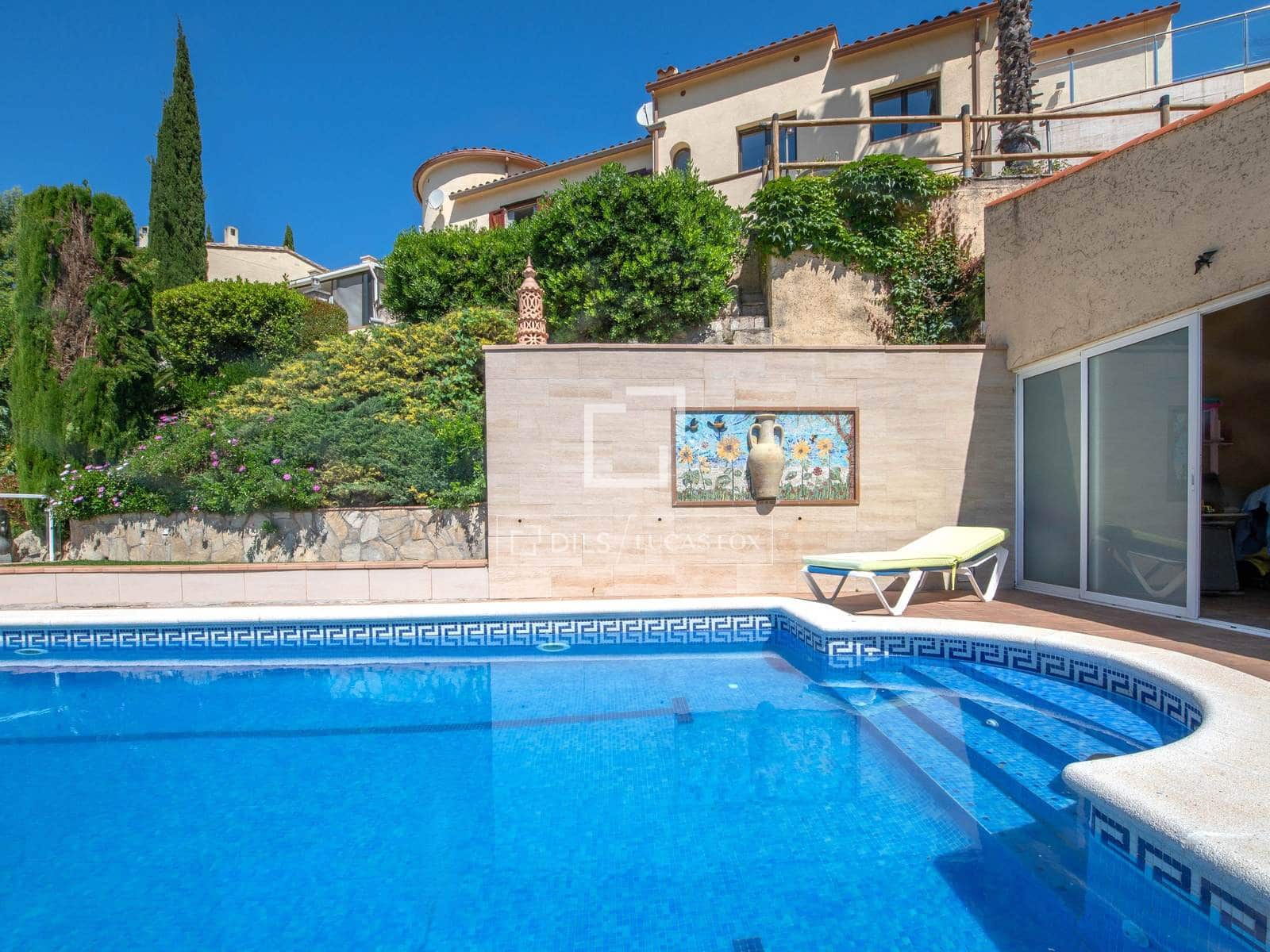 6 soveværelse Villa til salg i Calonge i Sant Antoni med swimmingpool garage - € 700.000 (Ref: 9866039)