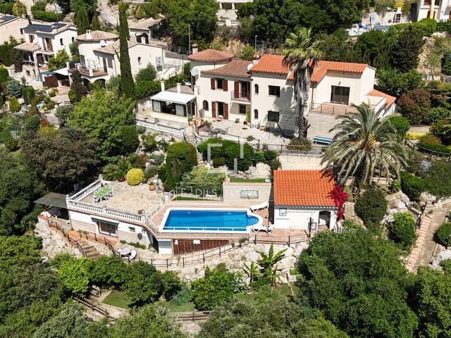 6 soveværelse Villa til salg i Calonge i Sant Antoni med swimmingpool garage - € 700.000 (Ref: 9866039)