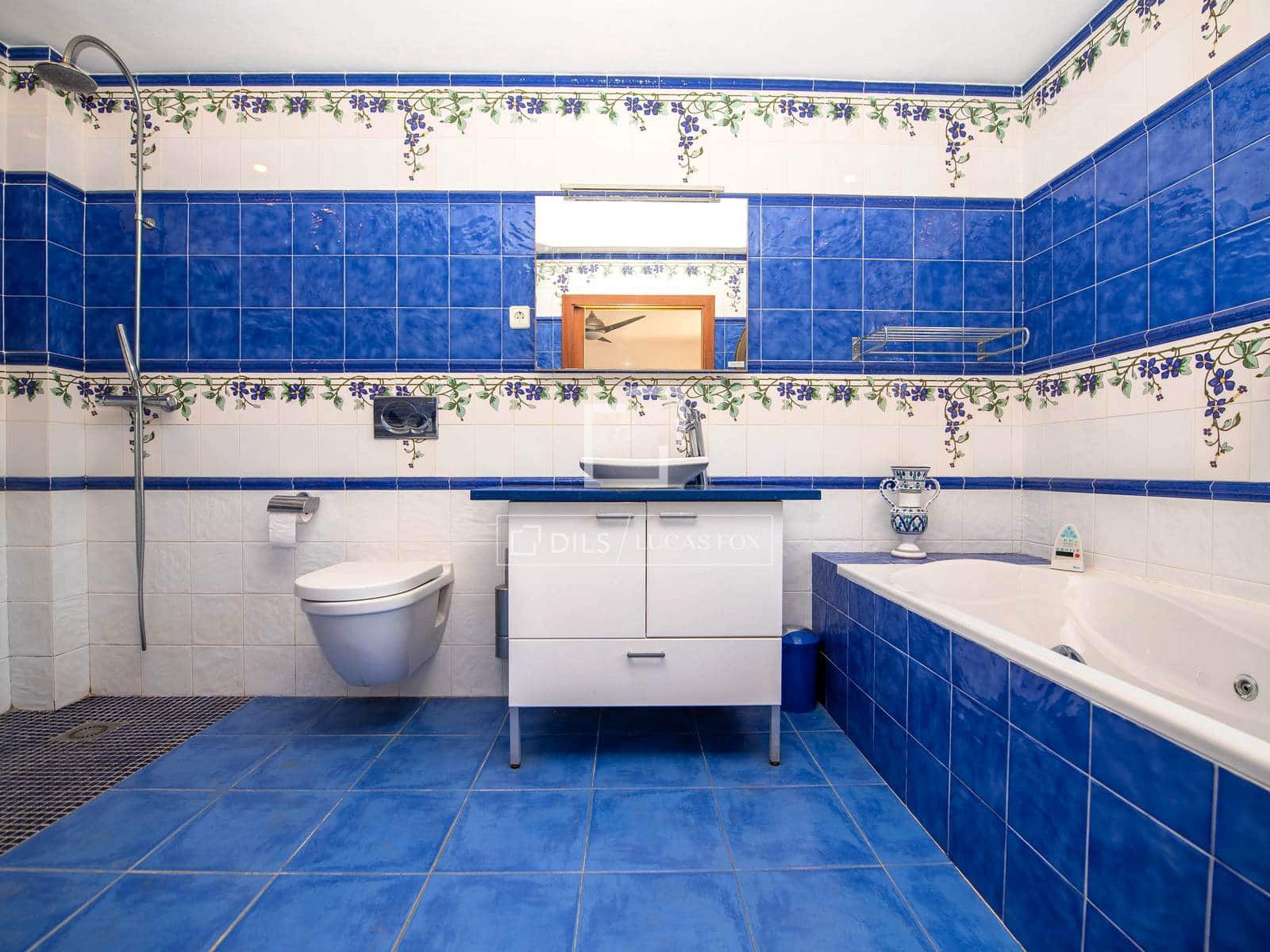 6 soveværelse Villa til salg i Calonge i Sant Antoni med swimmingpool garage - € 700.000 (Ref: 9866039)