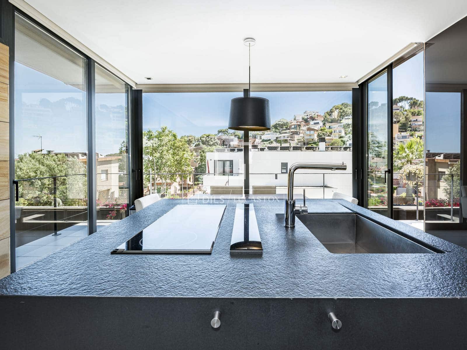 3 soveværelse Villa til leje i Castelldefels med swimmingpool garage - € 5.600 (Ref: 9866135)
