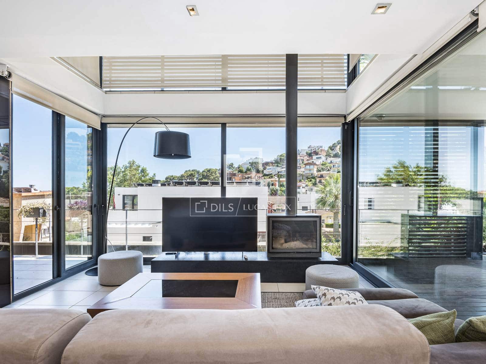 3 soveværelse Villa til leje i Castelldefels med swimmingpool garage - € 5.600 (Ref: 9866135)