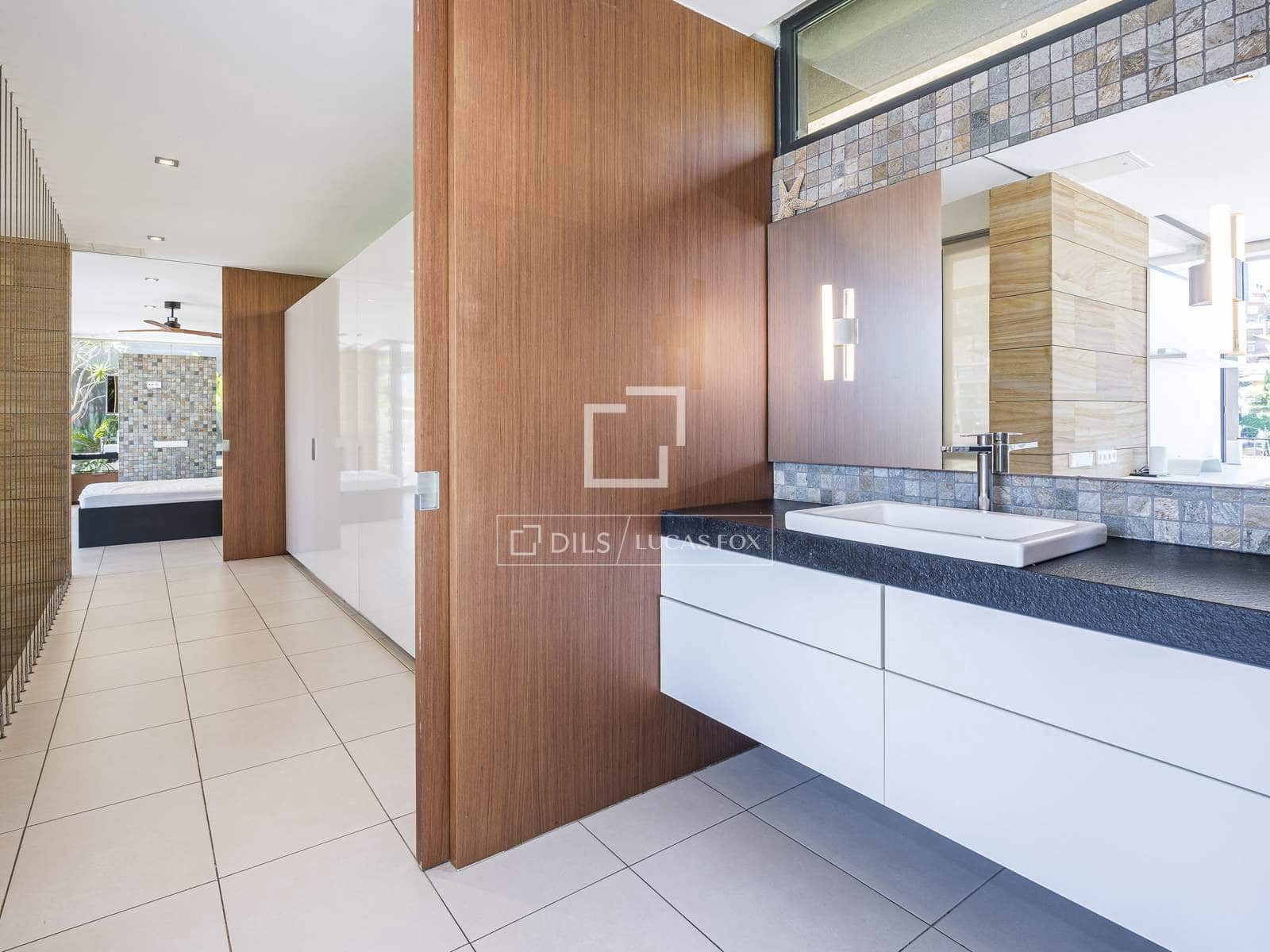 3 soveværelse Villa til leje i Castelldefels med swimmingpool garage - € 5.600 (Ref: 9866135)