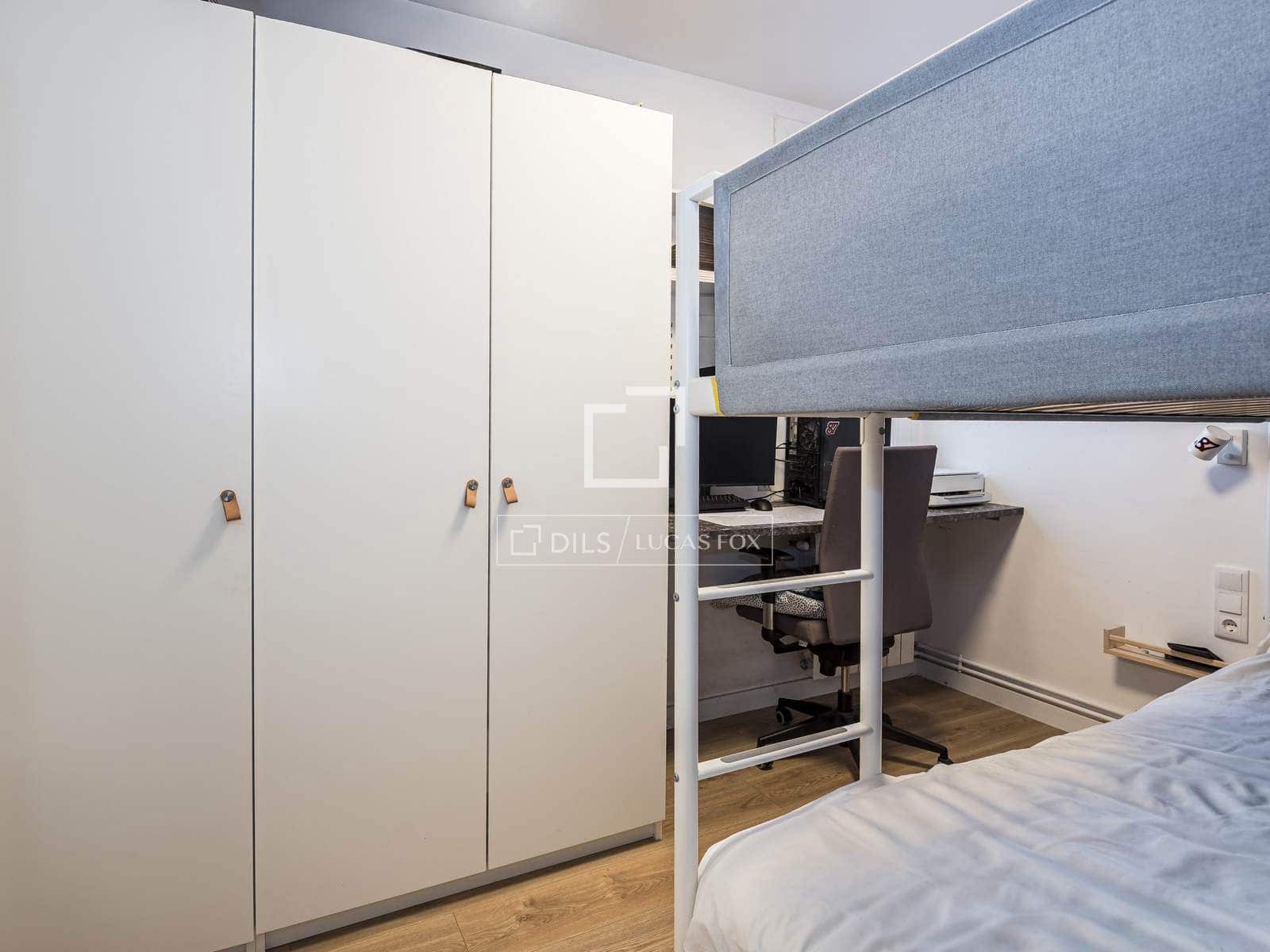 4 slaapkamer Villa te koop in Castelldefels met garage - € 850.000 (Ref: 9866136)