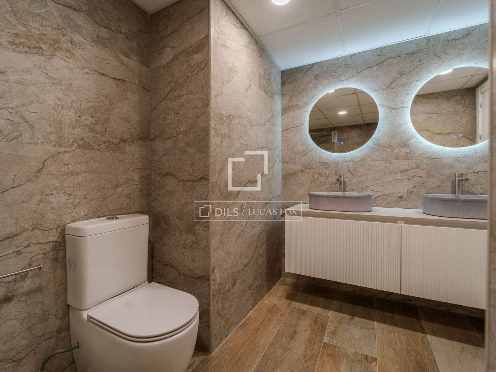 5 soverom Leilighet til leie i Valencia by med garasje - € 5 000 (Ref: 9866139)