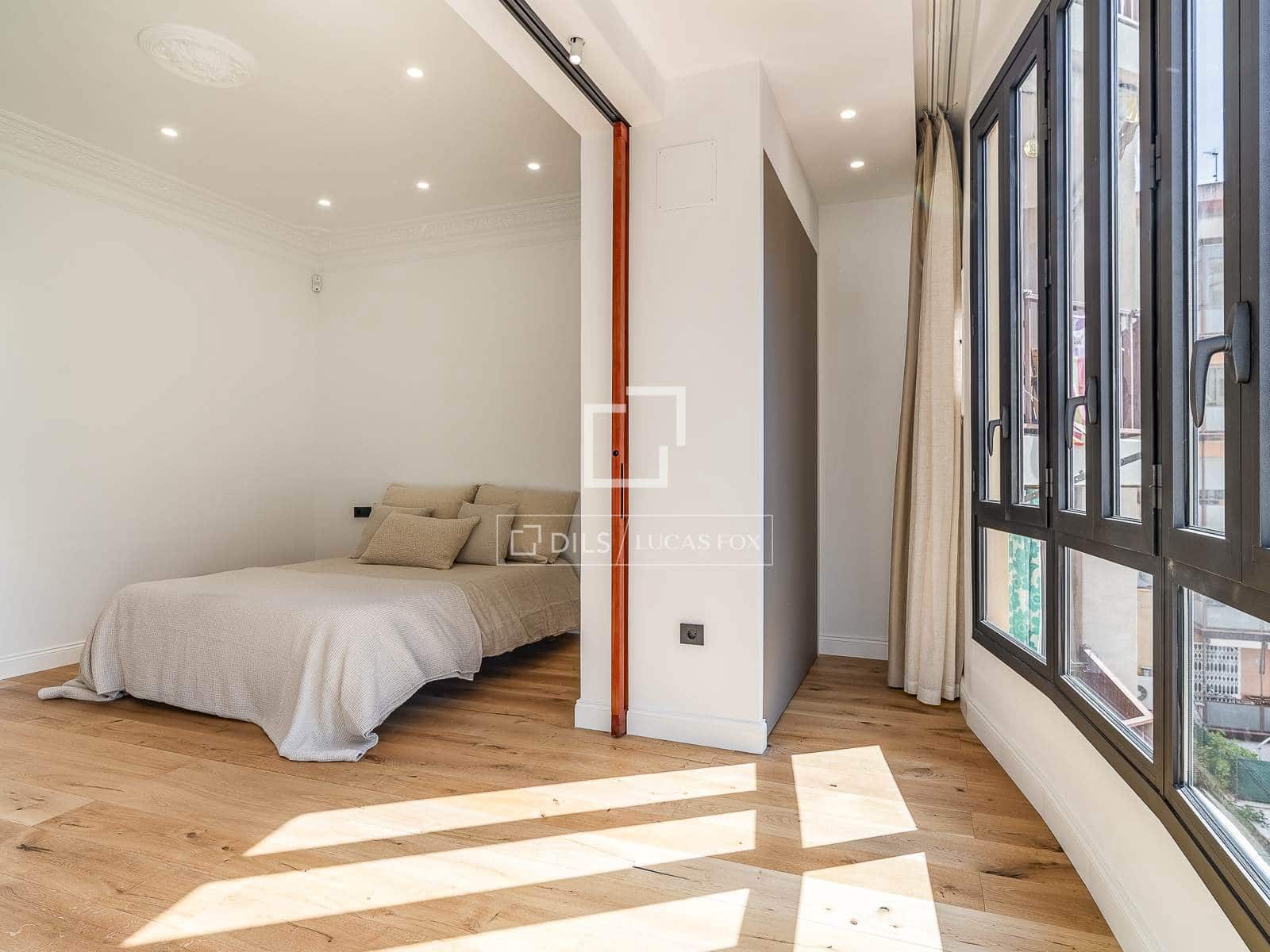 3 soveværelse Lejlighed til salg i Barcelona by - € 1.290.000 (Ref: 9866140)
