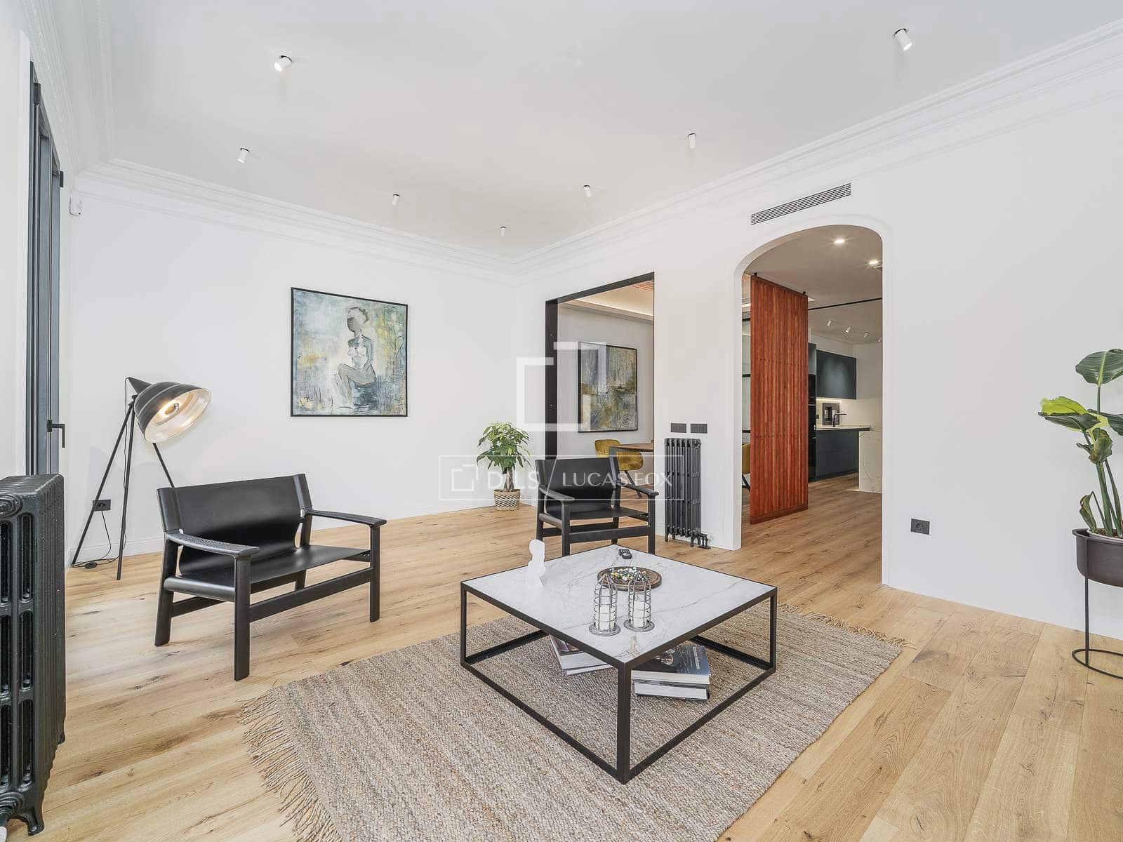 3 soveværelse Lejlighed til salg i Barcelona by - € 1.190.000 (Ref: 9866140)