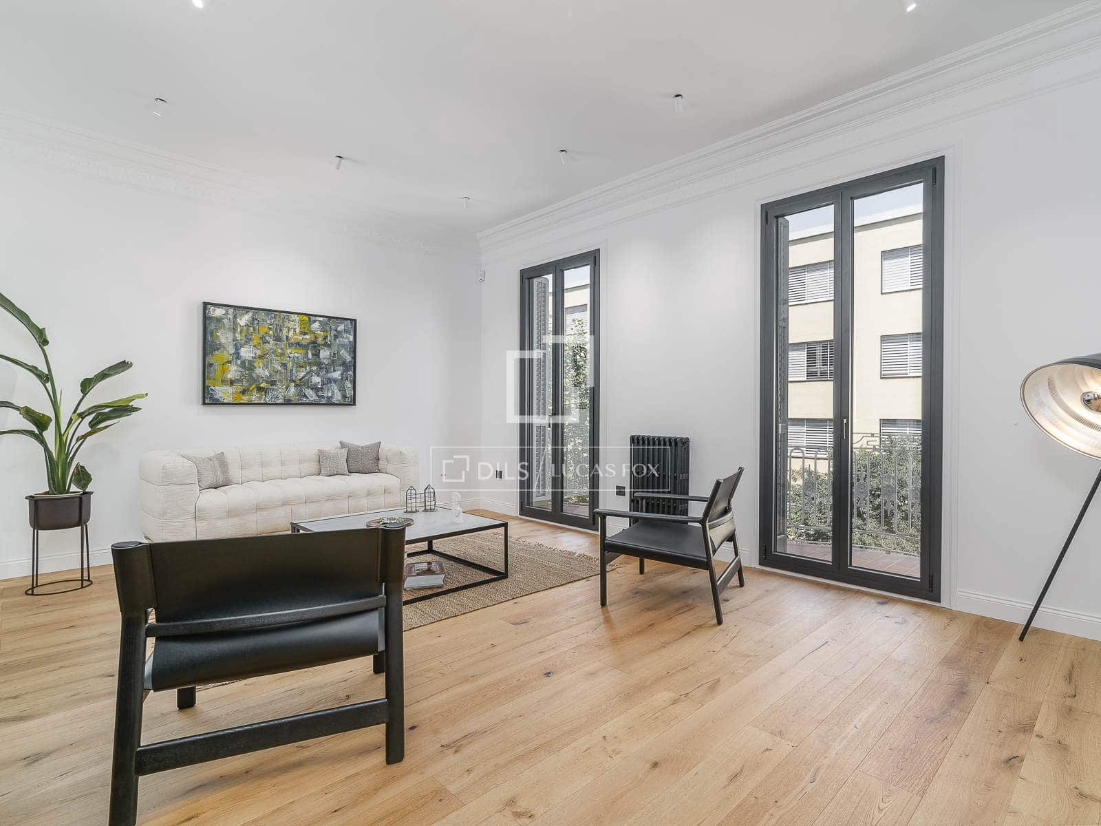 3 soveværelse Lejlighed til salg i Barcelona by - € 1.190.000 (Ref: 9866140)