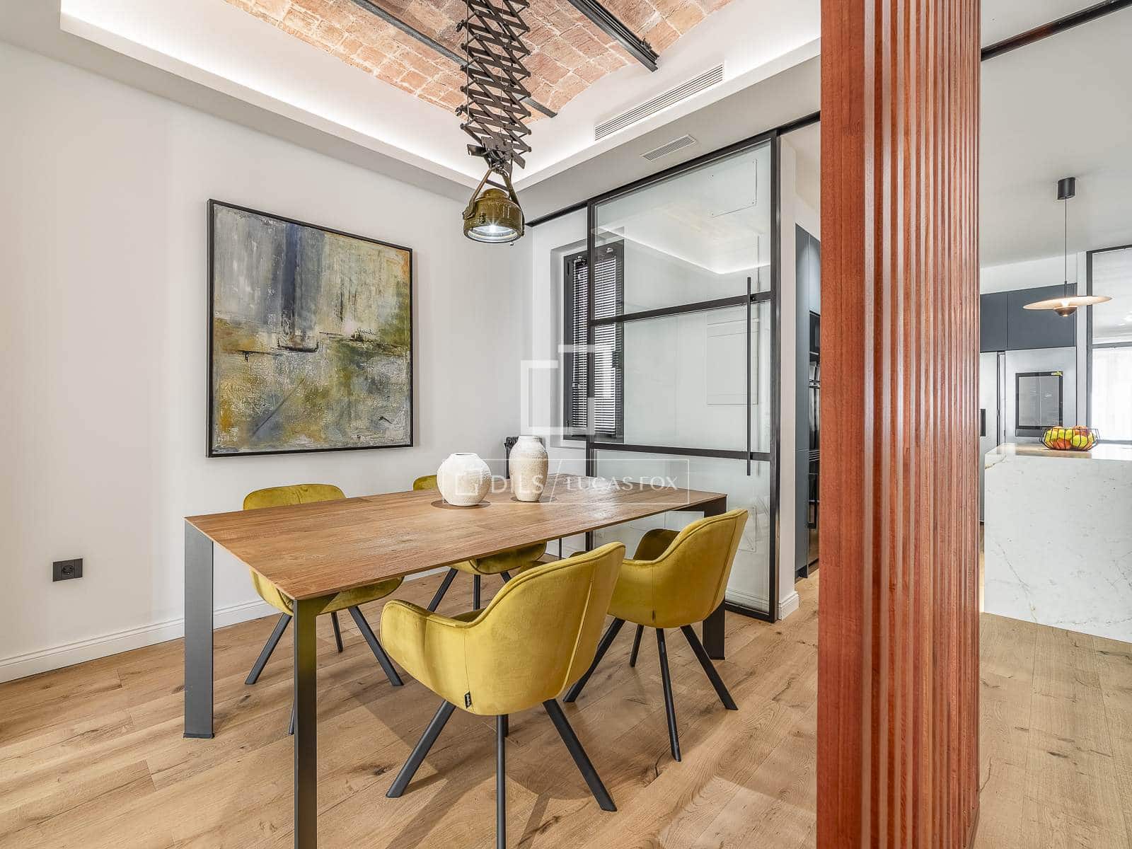 3 soveværelse Lejlighed til salg i Barcelona by - € 1.190.000 (Ref: 9866140)
