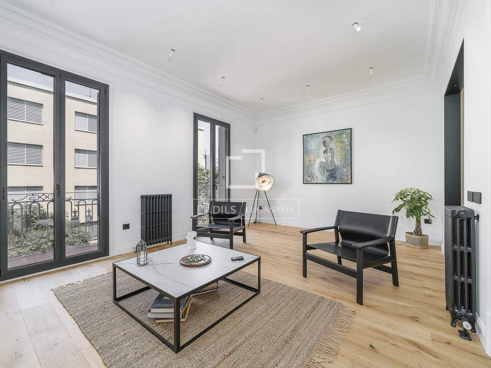 3 soveværelse Lejlighed til salg i Barcelona by - € 1.190.000 (Ref: 9866140)