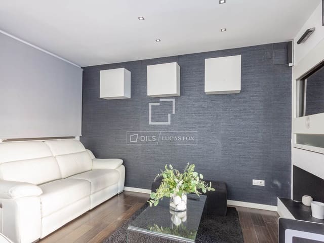 Penthouse de 3 chambres à louer à Valence ville - 2 500 € (Ref: 9866185)
