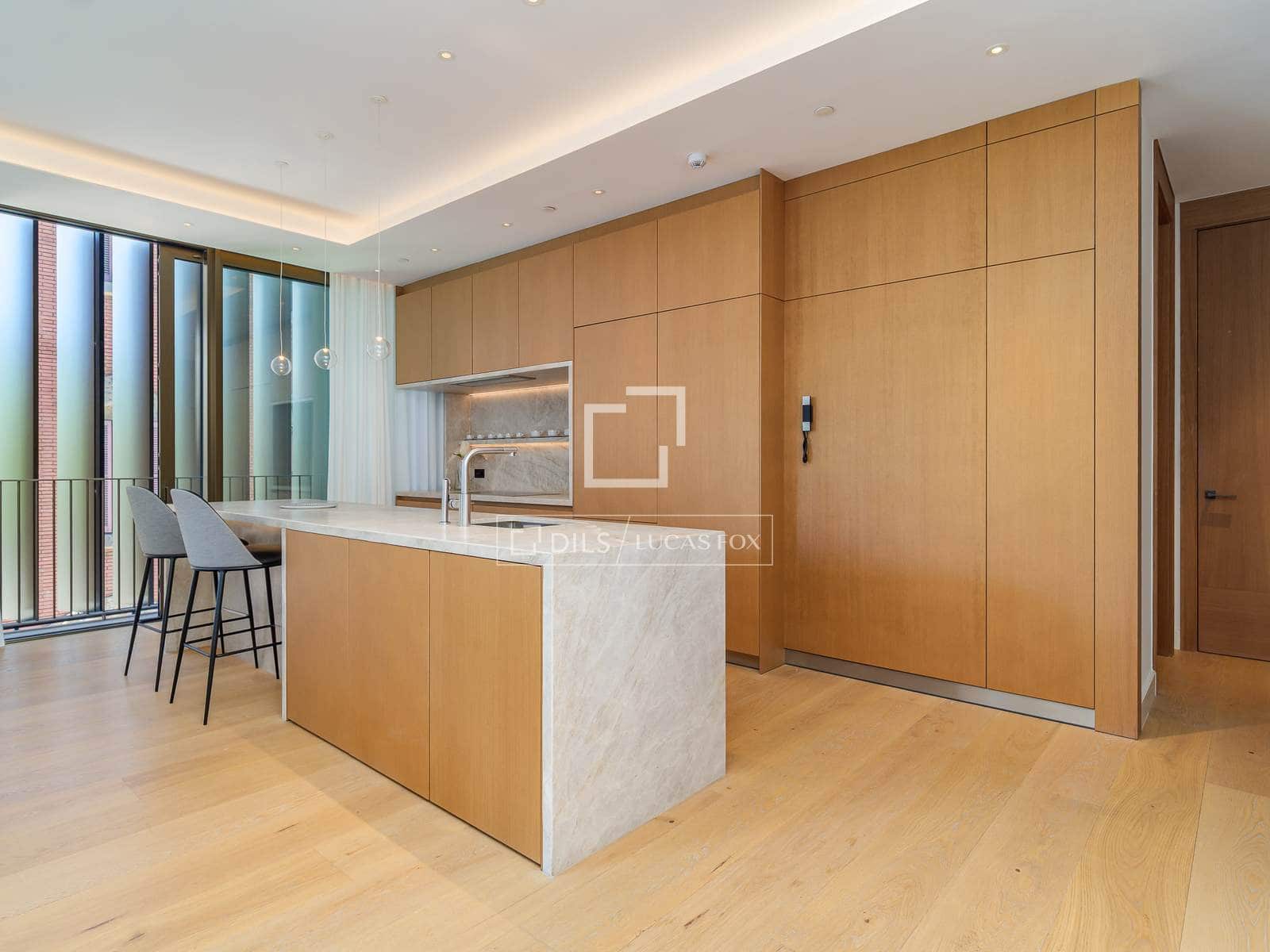2 soveværelse Lejlighed til salg i Barcelona by med swimmingpool garage - € 3.900.000 (Ref: 9866186)