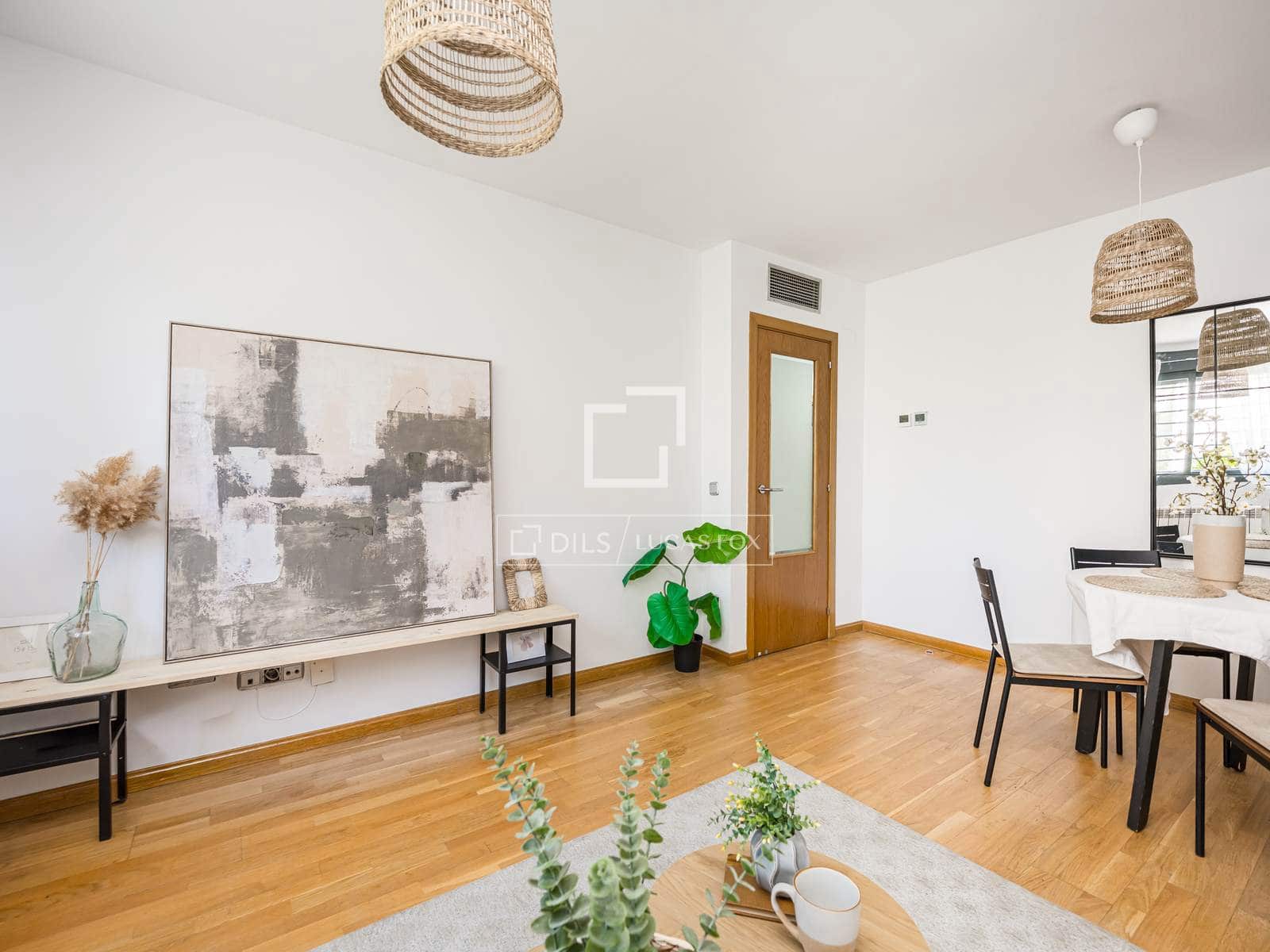 Apartamento de 2 habitaciones en Madrid ciudad en venta - 579.000 € (Ref: 9866187)